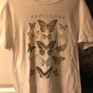 Urban outfitters papillons graphic tee
